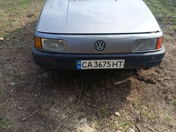 Авто Volkswagen Passat Sedan 1991 № 8654997