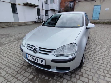 Авто Volkswagen Golf 2004 № 8655179