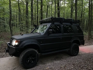 Авто Mitsubishi Pajero 2000 № 8655152