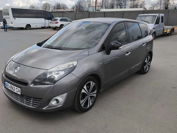 Авто Renault Grand Scenic 2011 № 8655202