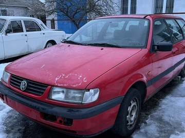 Авто Volkswagen Passat Hatchback 1997 № 8655249