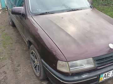 Авто Opel Vectra 1990 № 8655263