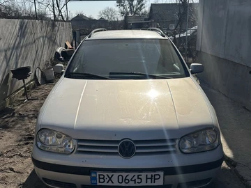 Авто Volkswagen Golf 2001 № 8655265