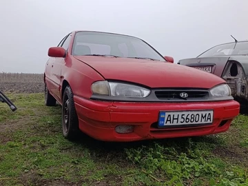 Авто Hyundai Elantra 1994 № 8655376