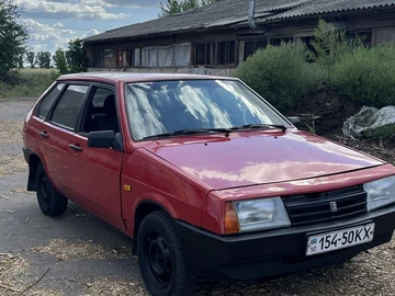 Авто ВАЗ 21093 1990 № 8655433