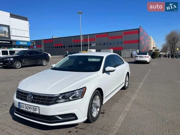 Авто Volkswagen Passat Sedan 2017 № 8655435