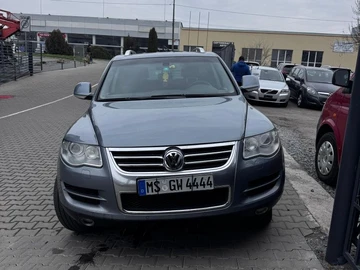 Авто Volkswagen Touareg 2008 № 8655458