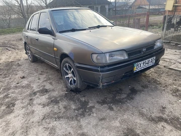Авто Nissan Sunny 1992 № 8655693