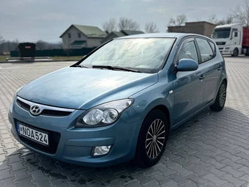 Авто Hyundai I30 2010 № 8655716