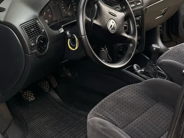 Авто Volkswagen Golf 1998 № 8655965