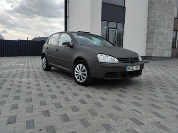 Авто Volkswagen Golf 2005 № 8656285