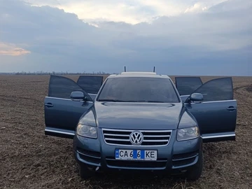 Авто Volkswagen Touareg 2006 № 8656297