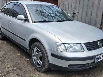Авто Volkswagen Passat Sedan 1998 № 8656318