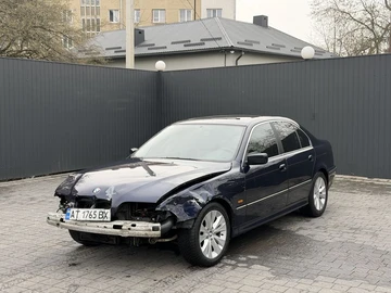 Авто BMW 5 Серия 2000 № 8656330