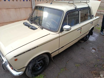 Авто ВАЗ 2107 1978 № 8656334
