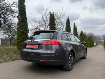 Авто Opel Insignia 2010 № 8656599