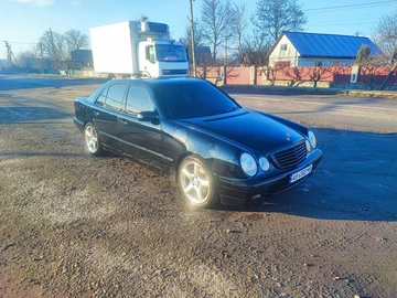 Авто Mercedes E Серия 2001 № 8656708