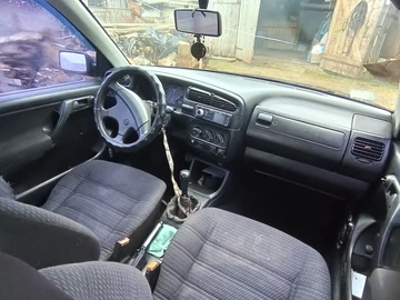 Авто Volkswagen Vento 1992 № 8656729