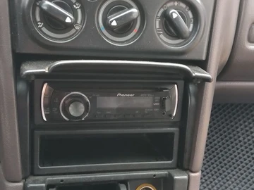 Авто Renault Laguna 1995 № 8656916
