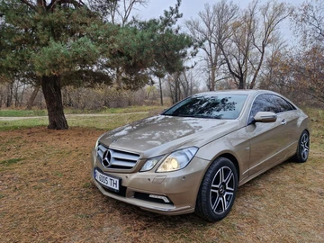 Авто Mercedes E Серия 2010 № 8656986