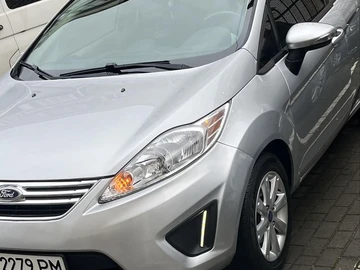 Авто Ford Fiesta 2013 № 8657004