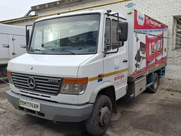 Авто Mercedes Vario 2000 № 8657044