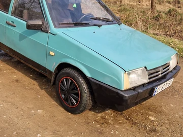 Авто ВАЗ 21099 1993 № 8657046