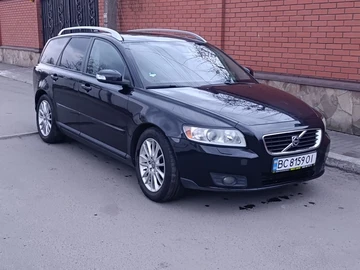 Авто Volvo V50 2007 № 8657180