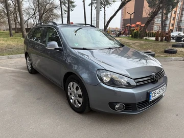 Авто Volkswagen Golf 2010 № 8657604