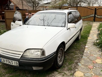 Авто Opel Omega 1988 № 8657726