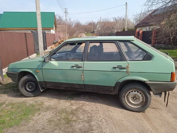 Авто ВАЗ 2109 1989 № 8657862