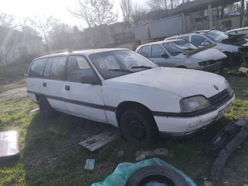 Авто Opel Omega 1990 № 8657936