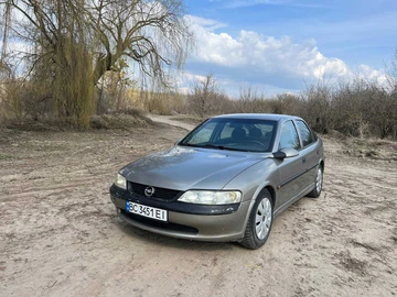 Авто Opel Vectra 1995 № 8658119