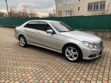 Авто Mercedes E Серия 2010 № 8658142