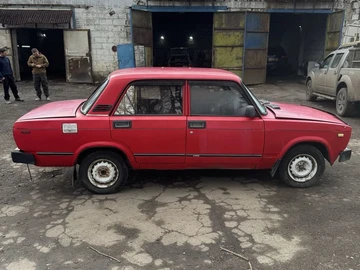 Авто ВАЗ 2105 1990 № 8658336
