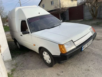Авто ЗАЗ Таврия 2004 № 8658527