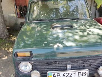 Авто ВАЗ 21121 1992 № 8658790