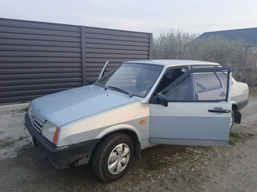 Авто ВАЗ 21099 2004 № 8658824