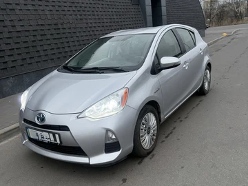 Авто Toyota Prius 2013 № 8658838