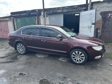 Авто Skoda Superb 2009 № 8659110