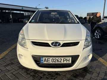 Авто Hyundai I20 2009 № 8659112