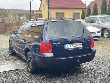 Авто Volkswagen Passat Variant 1999 № 8659116