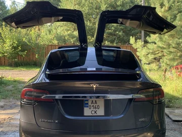 Авто Tesla Model X 2017 № 8659407
