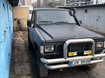 Авто Nissan Patrol 1995 № 8659482