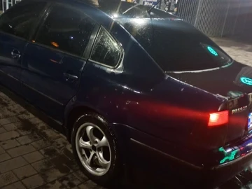 Авто Volkswagen Passat Sedan 1998 № 8659505