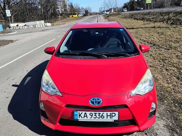 Авто Toyota Avensis Verso 2012 № 8659516