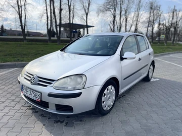 Авто Volkswagen Golf 2005 № 8659728