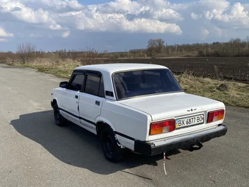 Авто ВАЗ 2105 1991 № 8659756