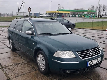 Авто Volkswagen Passat Variant 2001 № 8659765