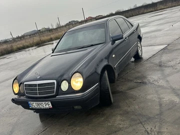 Авто Mercedes 230 1998 № 8659790